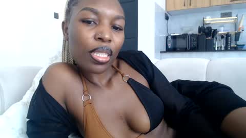 tiana_kay online show from August 15, 1:04 pm