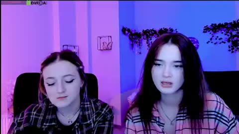 tiana_river online show from August 15, 6:56 pm