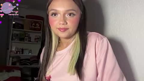 Tiana Le online show from August 6, 3:16 am