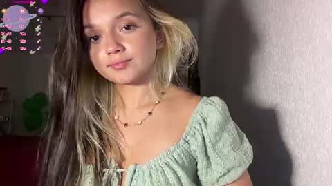 Tiana Le online show from August 12, 2:14 am