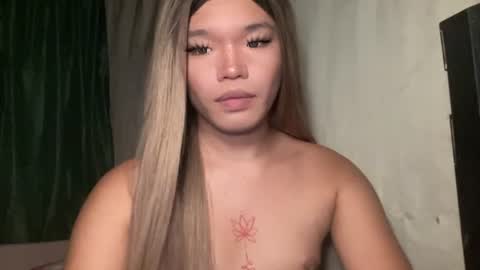 Ms. Tiara online show from August 7, 2:33 am