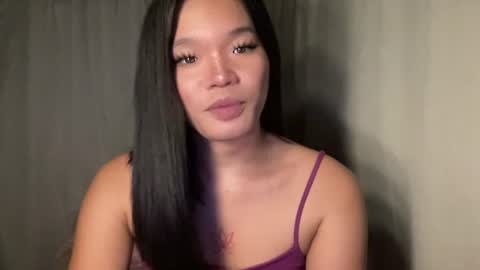 Ms. Tiara online show from August 12, 4:15 am