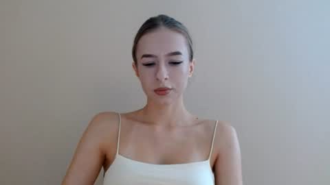 Tiara online show from August 6, 9:41 am