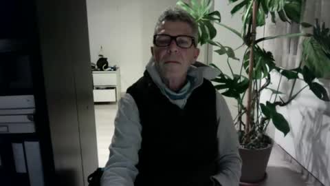 tiburzio online show from April 5, 10:24 pm