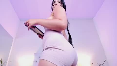 Tifanny  online show from August 14, 11:30 pm