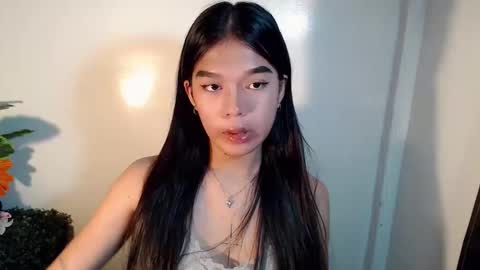 tiffany_amberx online show from April 30, 10:35 pm
