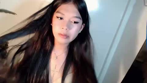 tiffany_amberx online show from May 4, 10:00 pm