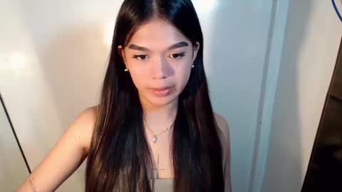 tiffany_amberx online show from May 9, 7:49 pm