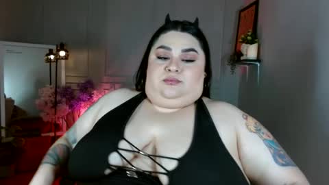 dont forget ask for custom vids  online show from June 14, 5:37 am