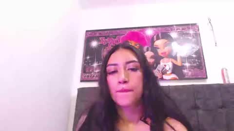 TiffanyDream8 online show from August 2, 9:49 am