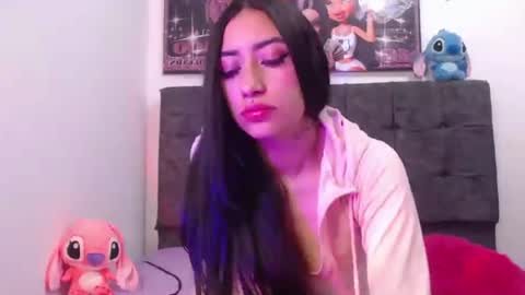 TiffanyDream8 online show from August 12, 3:09 am