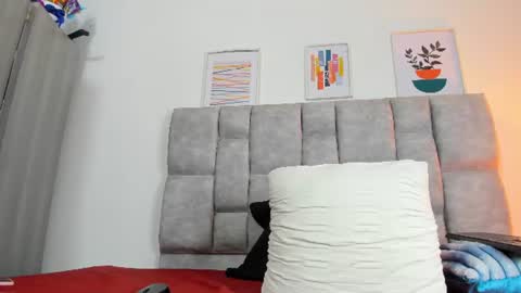 Tifanny Fox online show from August 9, 8:59 am