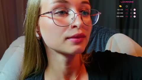 tiffanyhunt online show from August 9, 7:26 pm