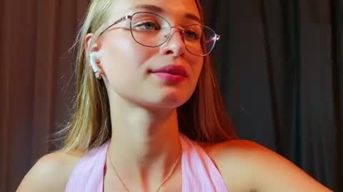 tiffanyhunt online show from August 10, 5:25 pm
