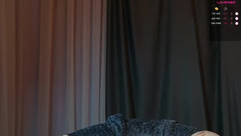 tiffanyhunt online show from August 10, 6:31 pm
