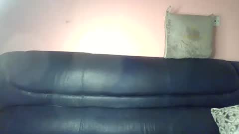 Tiffyblue online show from August 3, 2:18 am