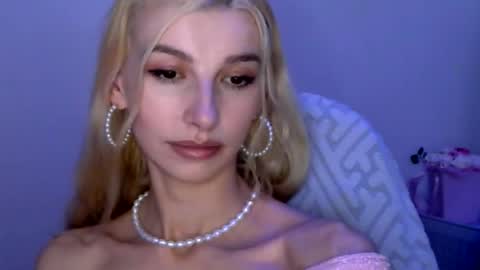 Ask me online show from August 7, 3:06 am