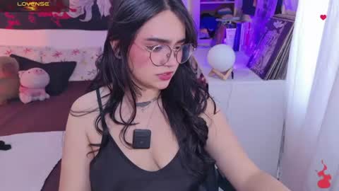 Lilith  online show from July 26, 6:02 pm