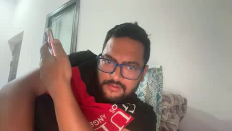 tigertinku online show from June 7, 6:35 pm