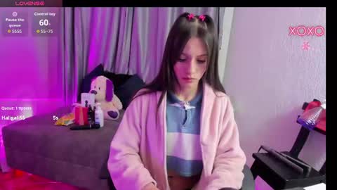 tiinajonus_ online show from July 23, 9:33 am