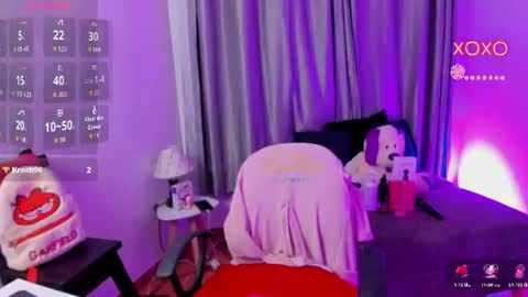 tiinajonus_ online show from August 11, 8:49 am