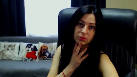 Luisa online show from June 30, 7:09 am