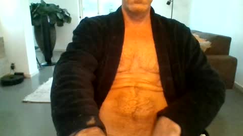times20 online show from July 30, 4:31 am