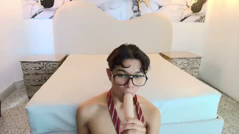 TIMMY online show from August 11, 5:15 pm