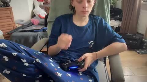 Wizard online show from July 23, 8:38 am