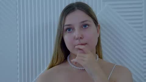TinaBurton online show from August 3, 8:38 pm