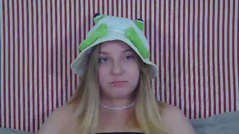 TinaBurton online show from August 5, 6:06 pm