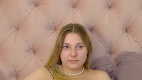 TinaBurton online show from August 6, 11:04 pm