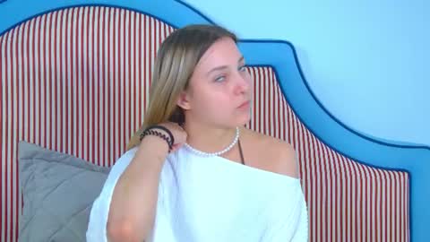 TinaBurton online show from August 10, 10:11 pm