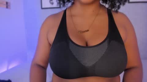 Tina online show from August 9, 9:38 pm