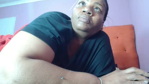 tinagiant online show from August 18, 7:36 am