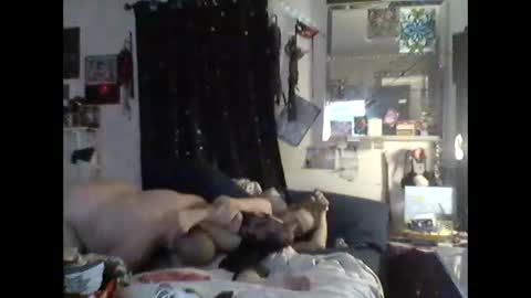 tinalover4u2 online show from March 19, 7:23 am