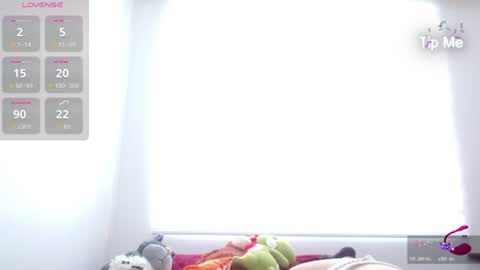 Tiny Caroline online show from July 23, 9:39 pm