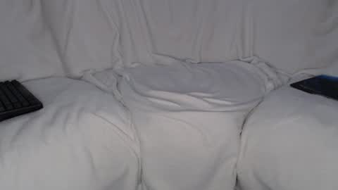 tiny_d online show from August 1, 11:27 am