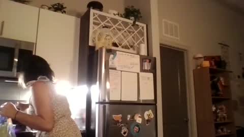 tinyassbossymilf online show from July 30, 7:16 am
