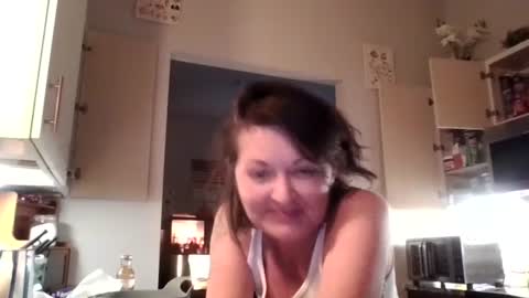 tinyassbossymilf online show from August 10, 6:04 am