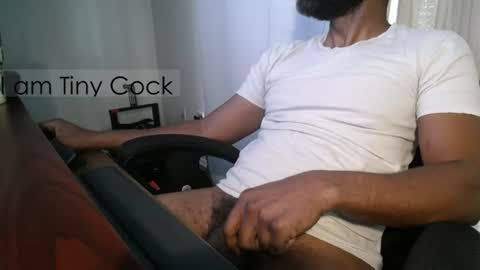 tinycock_1979 online show from July 14, 5:36 pm