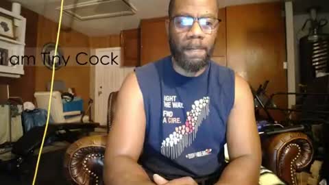 tinycock_1979 online show from August 1, 5:52 pm