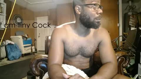 tinycock_1979 online show from August 1, 9:10 pm