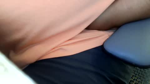 tinypecker6 online show from April 24, 6:56 pm