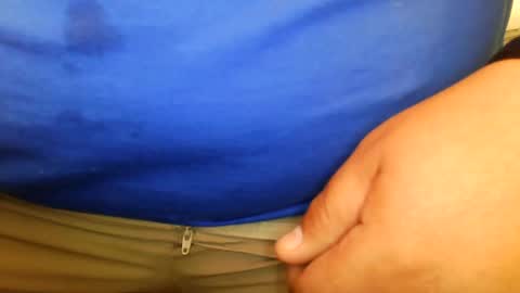 tinypecker6 online show from May 8, 6:32 pm