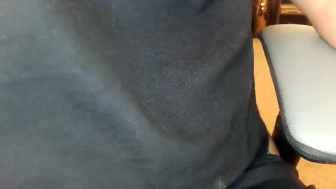 tinypecker6 online show from May 27, 3:25 pm