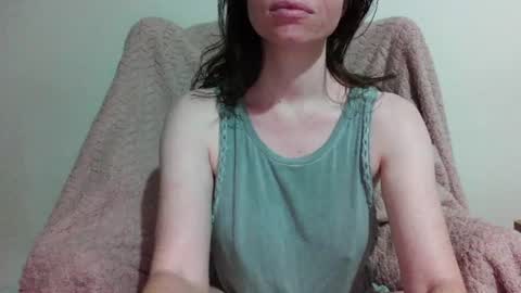 TinyyTina online show from July 31, 10:54 am