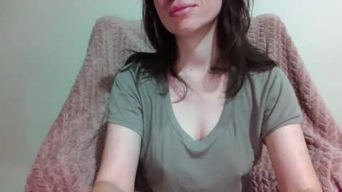 TinyyTina online show from August 12, 11:01 am