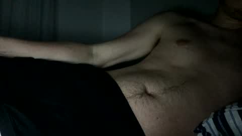 tippedrobin4830 online show from April 3, 10:46 pm