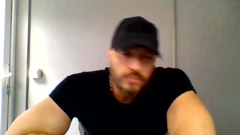 titan_heart online show from July 23, 12:07 pm